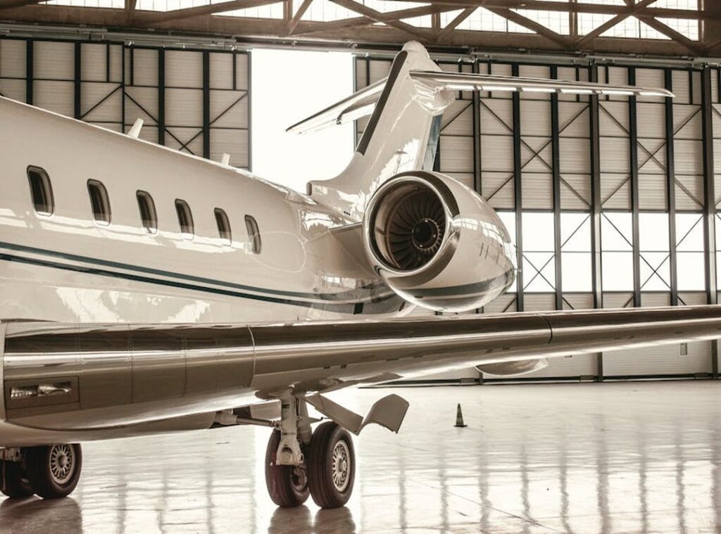 aircraft leasing benefits
